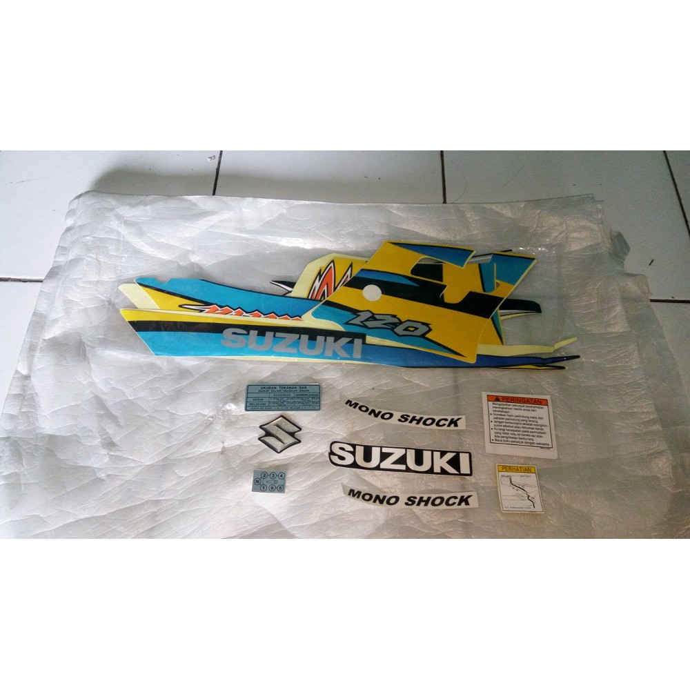 striping Satria Hiu kuning hitam Limited