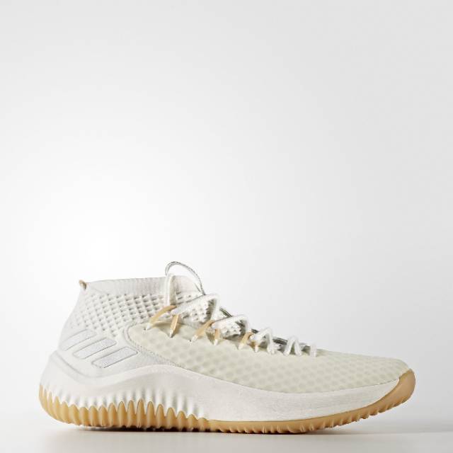 dame 4 white