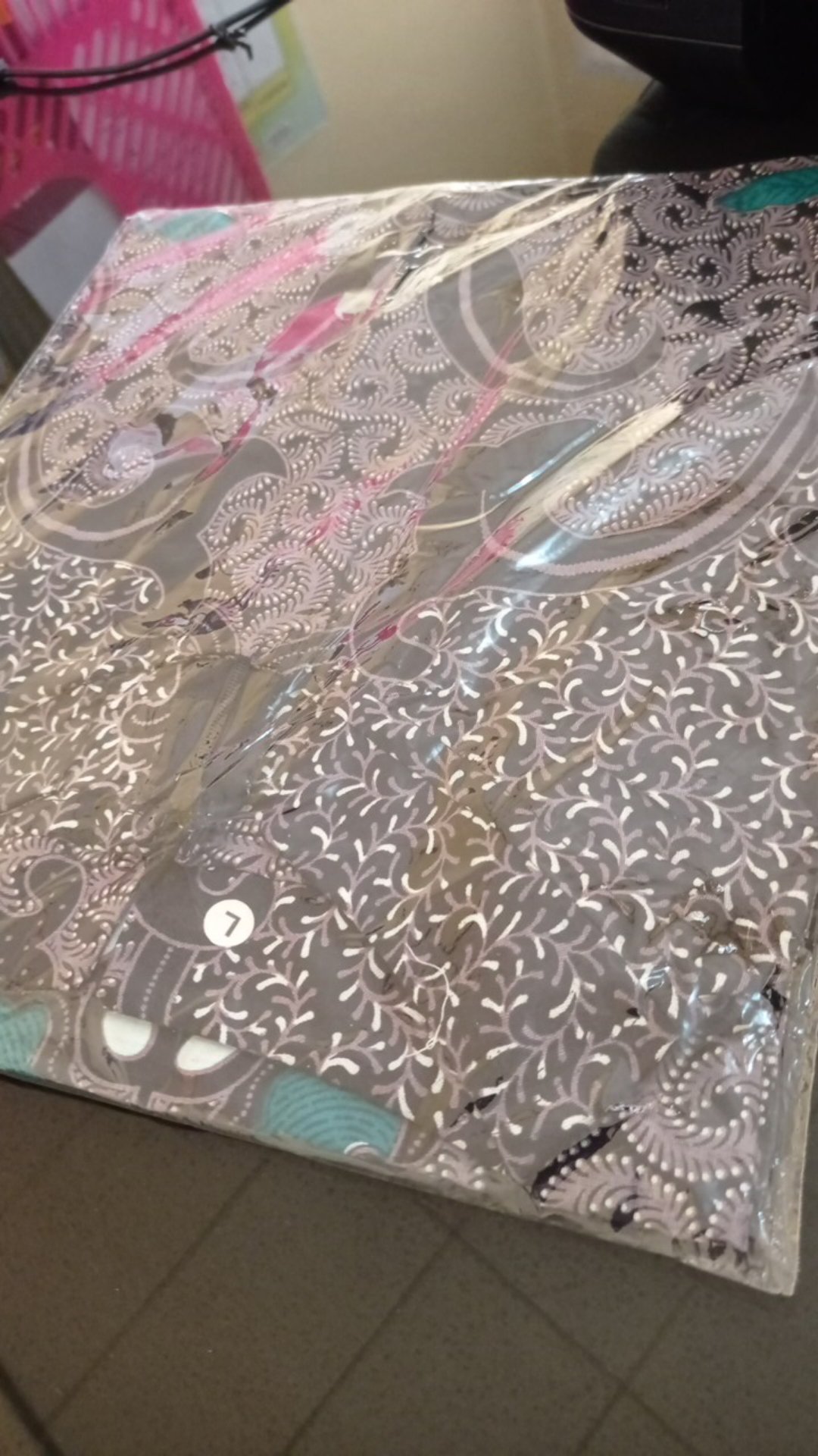 Maura Couple - Sania Ruffle Batik Couple Ori Ndoro Jowi Garansi Termurah Shopee - Batik Modern Solo