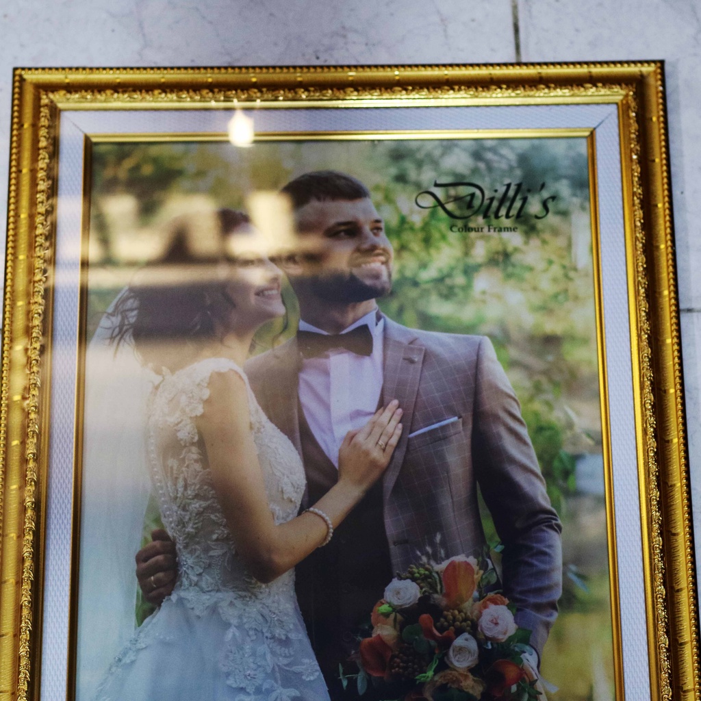 Pigora + cetak foto photo pernikahan weding wisuda 24r 60x90 fiber Free custom design grafis 1 jam jadi