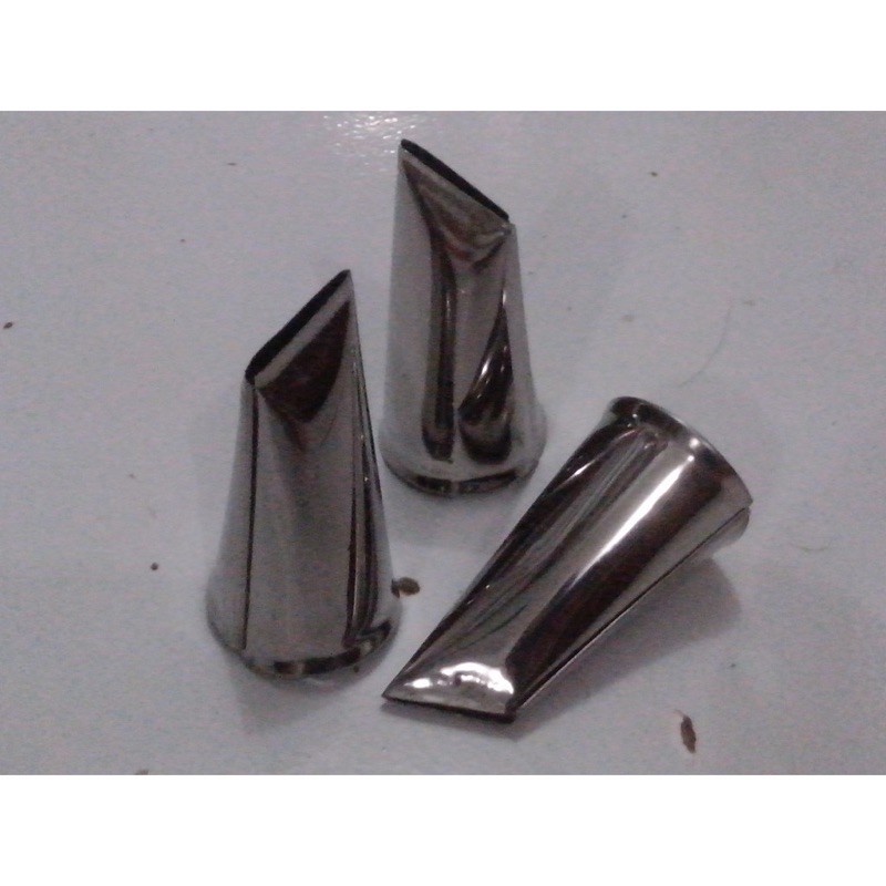 Spuit /Semprit Bunga Mawar Ukuran Besar