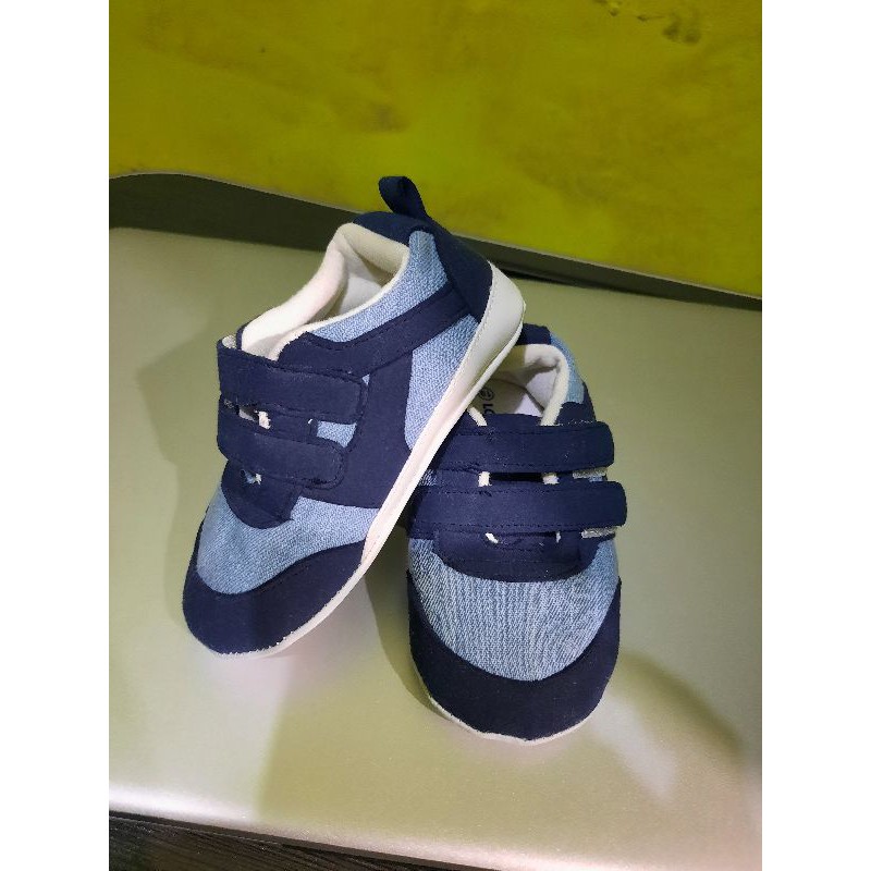 Preloved LC Waikiki Prewalker Baby Shoes