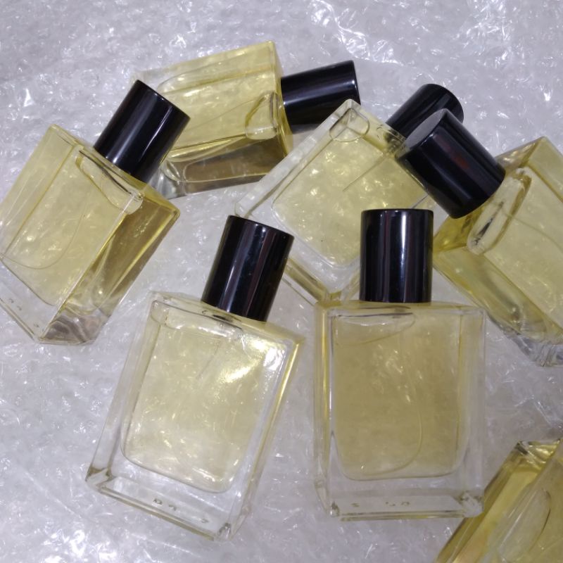 PARFUM REFILL 50ML BOTOL KOTAK WANGI BISA PILIH SUKA SUKA