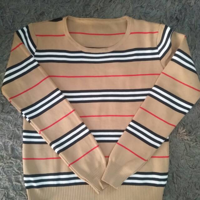 Sweater rajut burberry