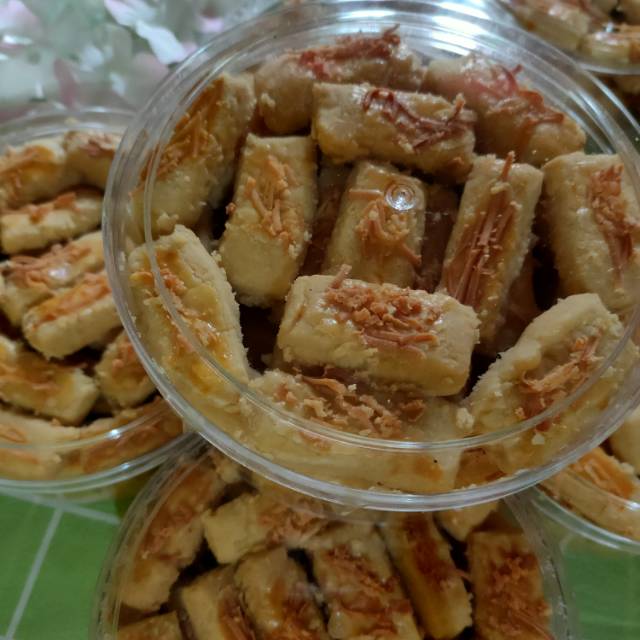 

KUE KERING KASTENGEL