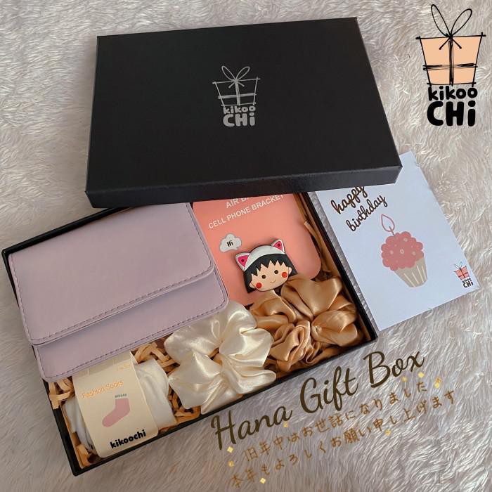 

Hampers / Kikoochi Hana Gift Box - Hadiah Kado Ulang Tahun Pacar Wanita Istri - Ungu