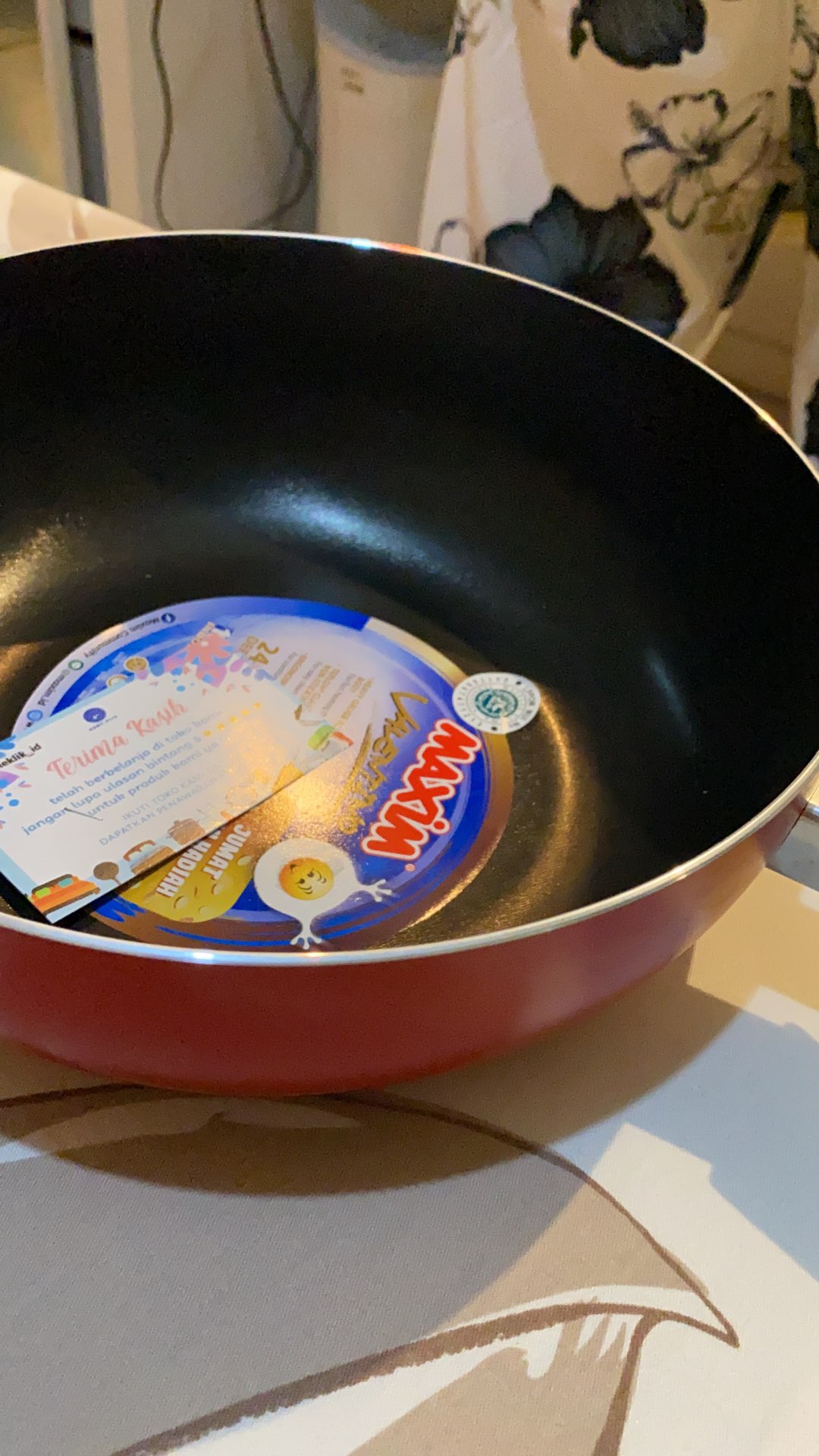 Maxim Valentino Deep Wok Penggorengan Anti Lengket Panci Tumis 24 Cm - Merah