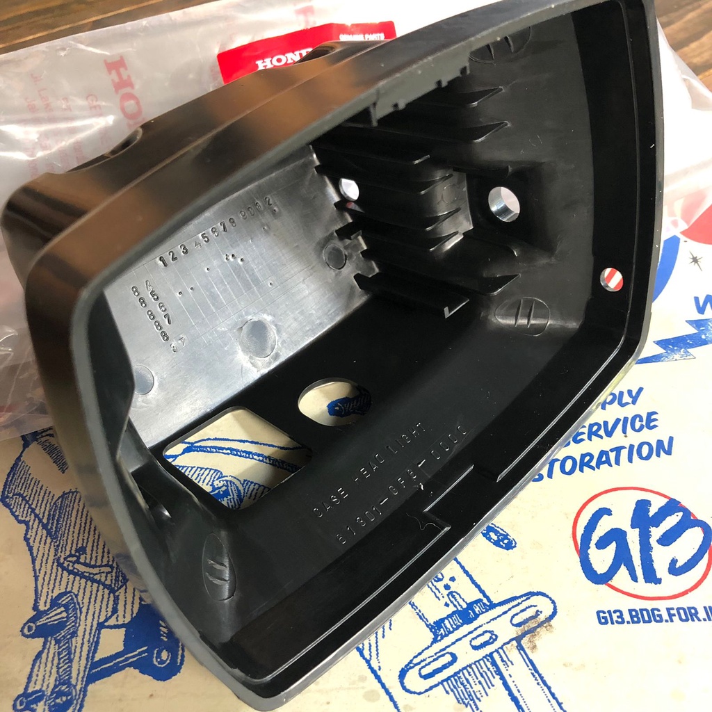 Batok lampu Honda win tua original