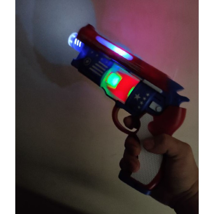 Mainan Anak Laki Pistol Bunyi Lampu Warna Warni Captain America