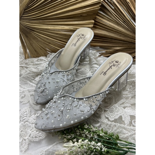 sepatu wedding wanita yasmika silver tinggi 7cm kaca