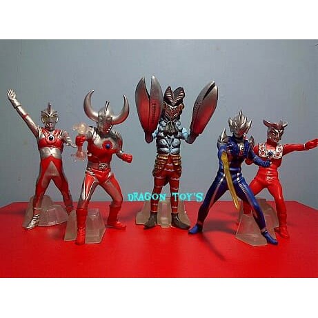 Action Figure Ultraman Leo