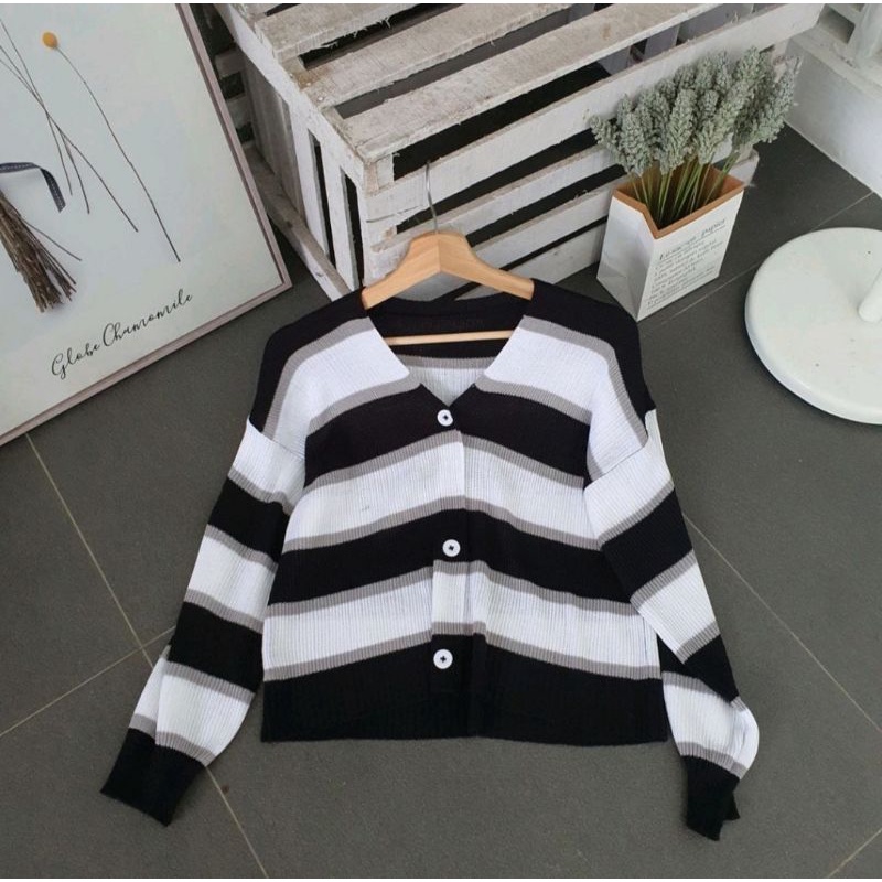 (COD) KOREAN CARDY CROP RAJUT KNITED/ CARDIGAN RAJUT MURAH/ CARDIGAN CROP RAJUT-Hitam