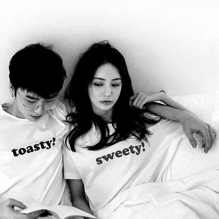 MYSTIQUE.ID - BAJU KAOS COUPLE TOASTY SWEETY UKURAN S-M-L-XL-XXL UNTUK DEWASA DAN ANAK ANAK