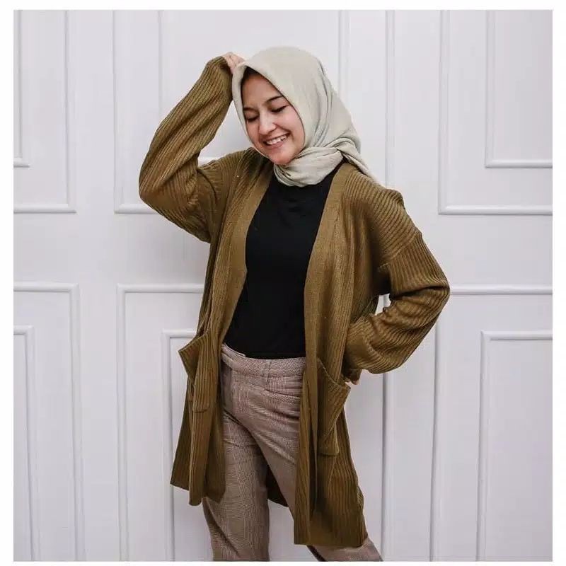 VEGA CARDI / CARDIGAN RAJUT / CARDI SAKU RAJUT