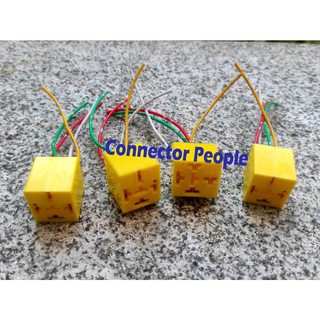 PNP Soket Relay Plastik 4 pin + Relay Bosch 4 kaki 1 Set