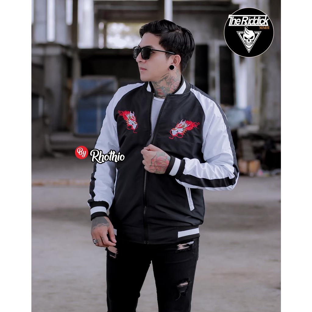 JD- JAKET BOMBER SUKAJAN ORIGINAL RHOTHIO / JAKET BOMBER BASEBALL SUKAJAN NAGA TERBARU ORIGINAL