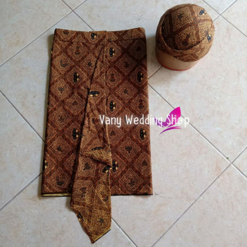 Sapit Urang + Blangkon, Motif Sido Muti