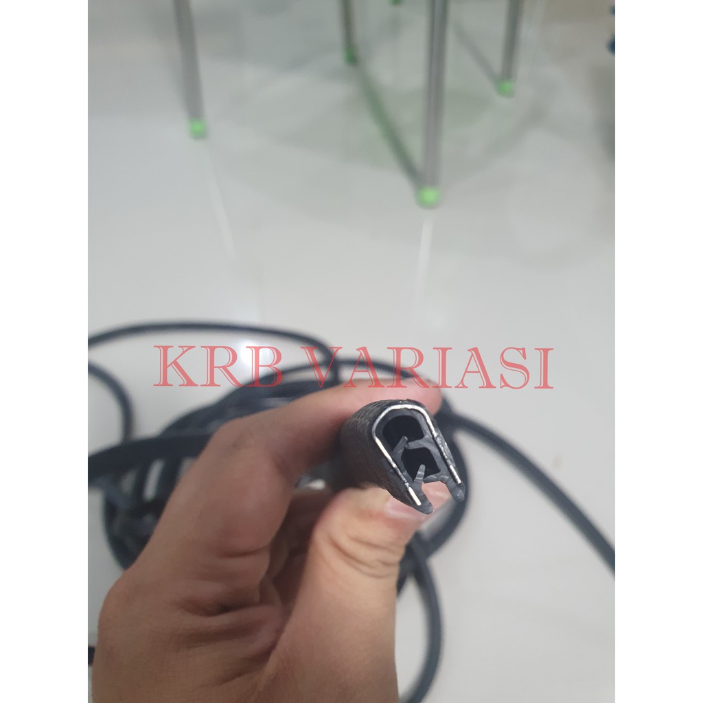 Karet U List Jepit Pintu Mobil Universal