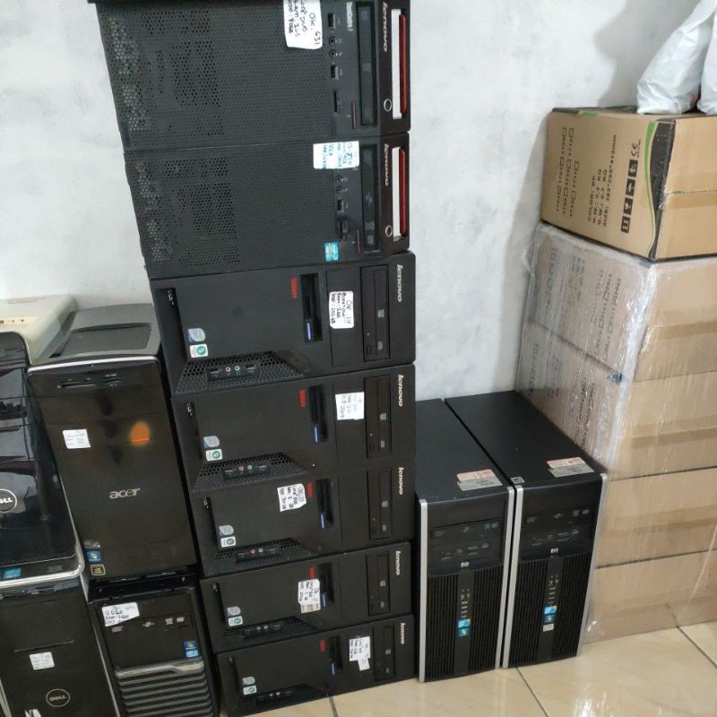 Cpu/komputer core2quad ram 4gb hdd 500gb bnyak bonusnya