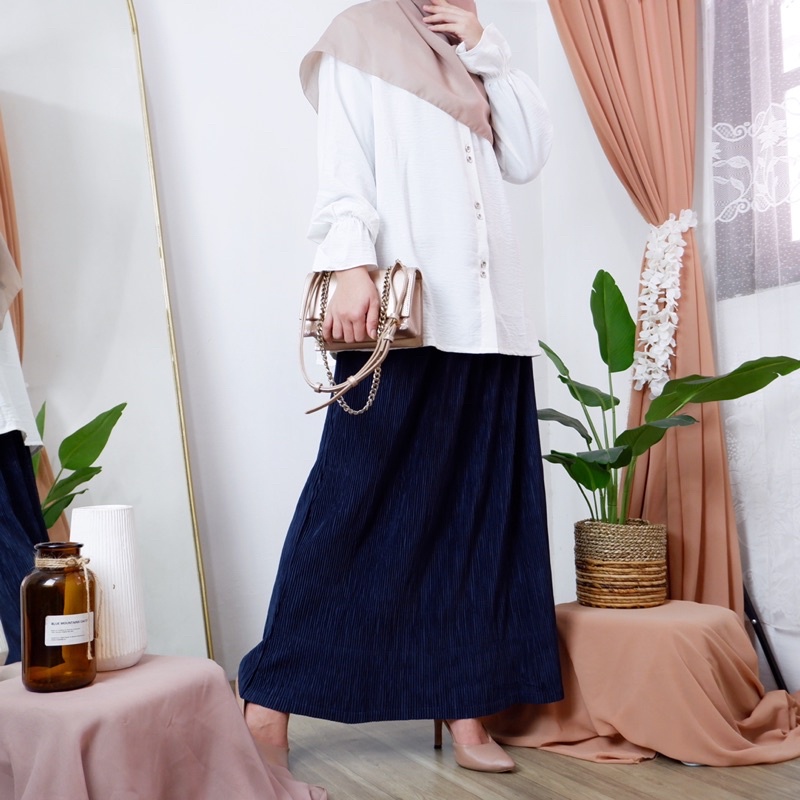 Jasmine Pleats Skirt-7