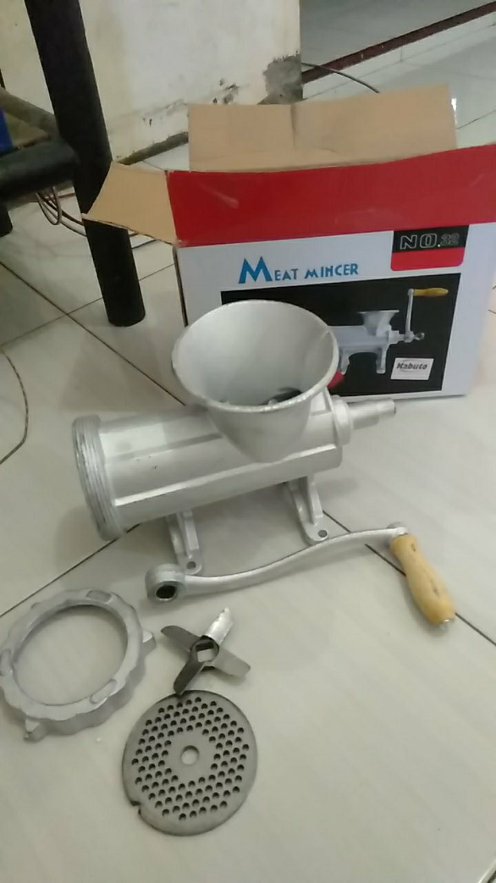 Gilingan Daging Ukuran 32 Paling Besar