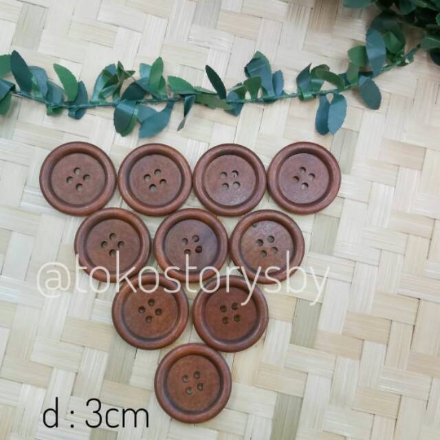 Kancing Kayu Coklat Besar | 4 Lubang - diameter 3cm
