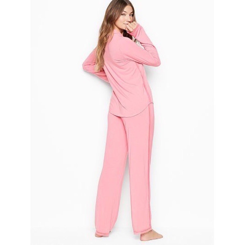 Victoria’s secret pajamas set vs piyama