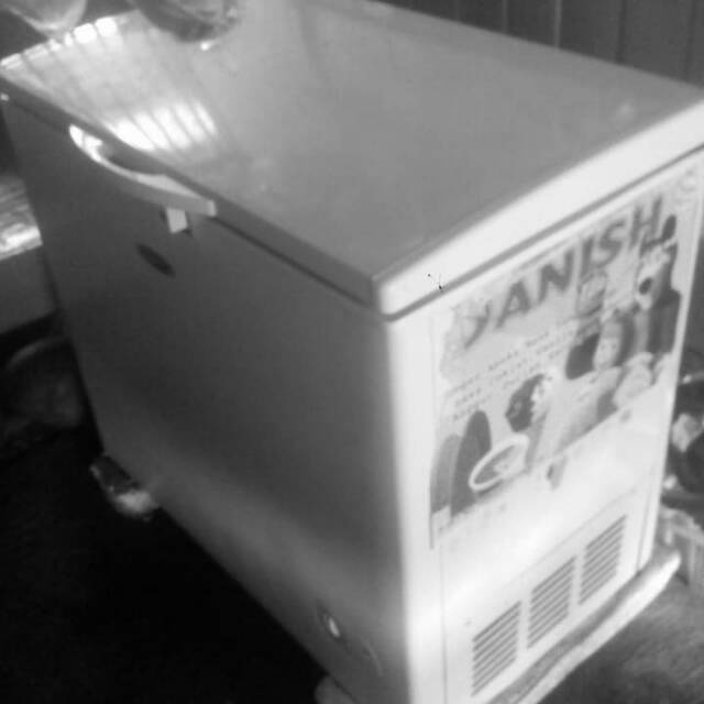 freezer 200 liter second murah