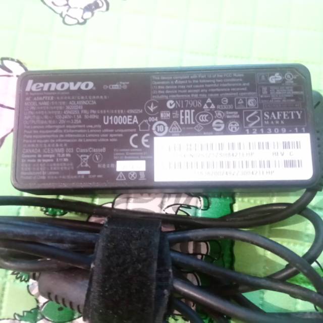 Adaptor Charger Laptop Lenovo Original