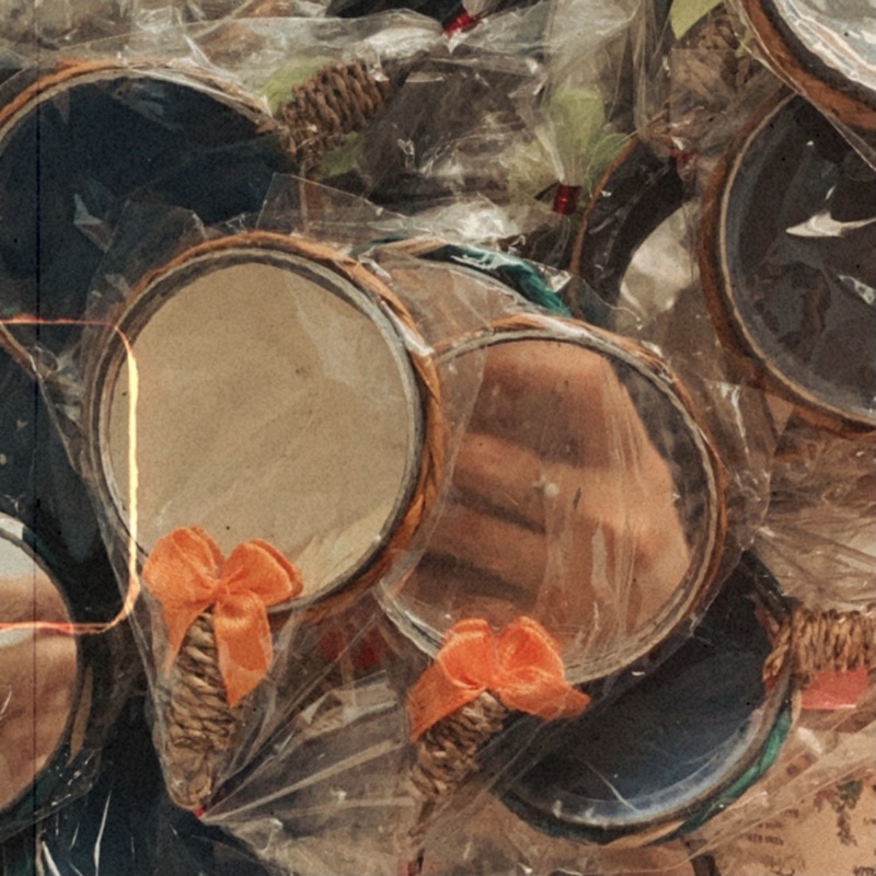 

KACA ROTAN KACA SOUVENIR TAMBAHAN HAMPERS