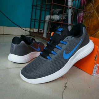 Sepatu Nike Lunarconverge Running men Sepatu Nike Lunarconverge Running men
