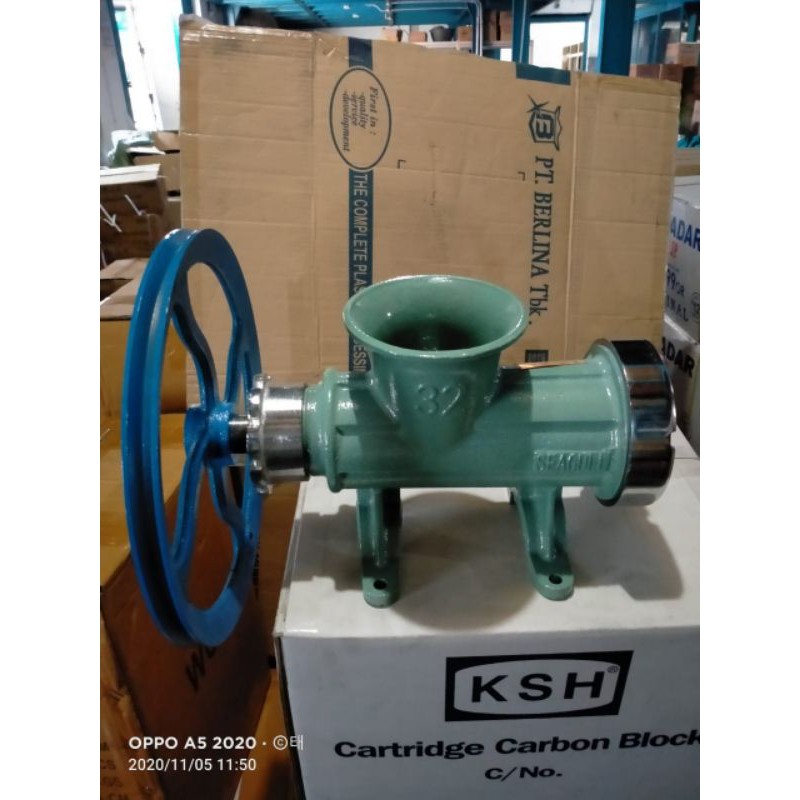Gilingan Daging Manual No 32 Pully Hijau / Meat Mincer