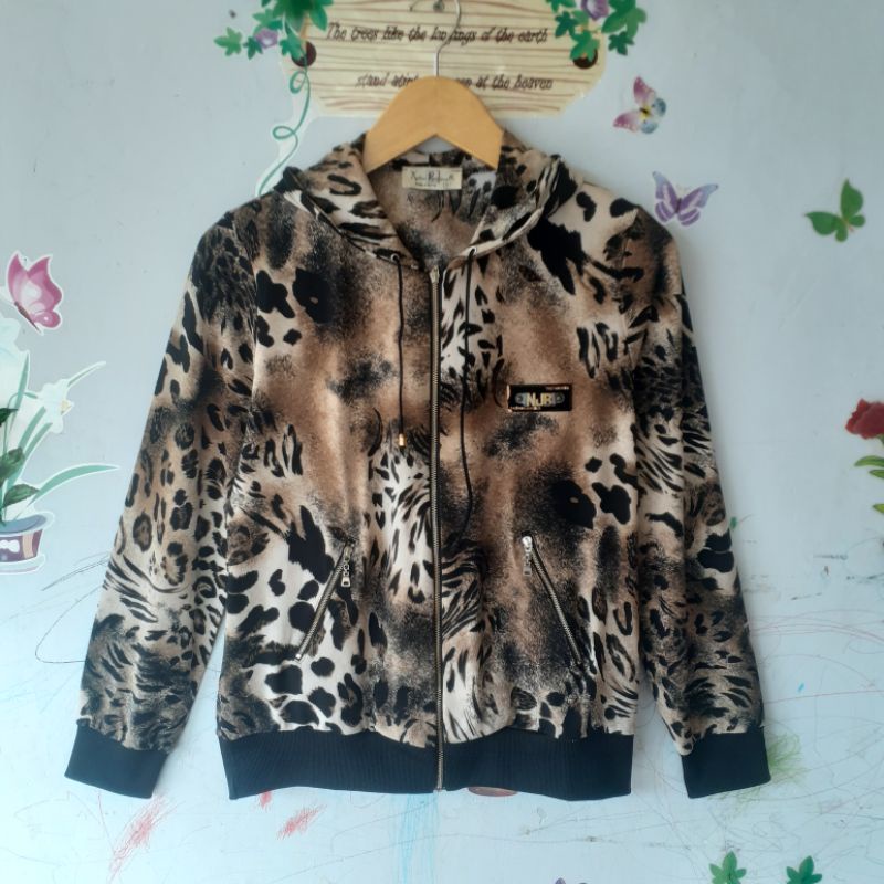 SALE JAKET VINTAGE / jaket parasut / thrift jaket second-Leopart 96x56👍👍👍