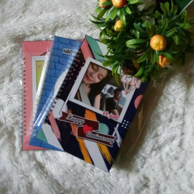 

Notebook Custom / diary Notebook / kado wisuda / kado ulang tahun / kado Anniversary