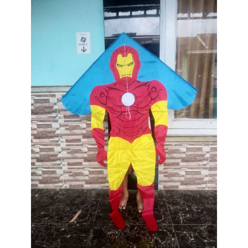 LAYANGAN KAIN LAYANGAN HIAS JUMBO SPIDERMAN / LAYANGAN IRONMAN / LAYANGAN SPIDERMAN