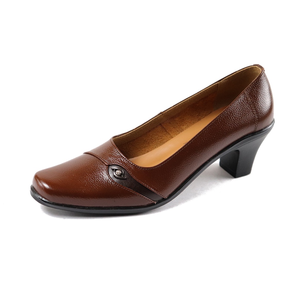 Sepatu Pantofel Wanita Formal Kerja Kantoran Bahan Kulit Asli Warna Coklat Hak 5cm Grutty AX411