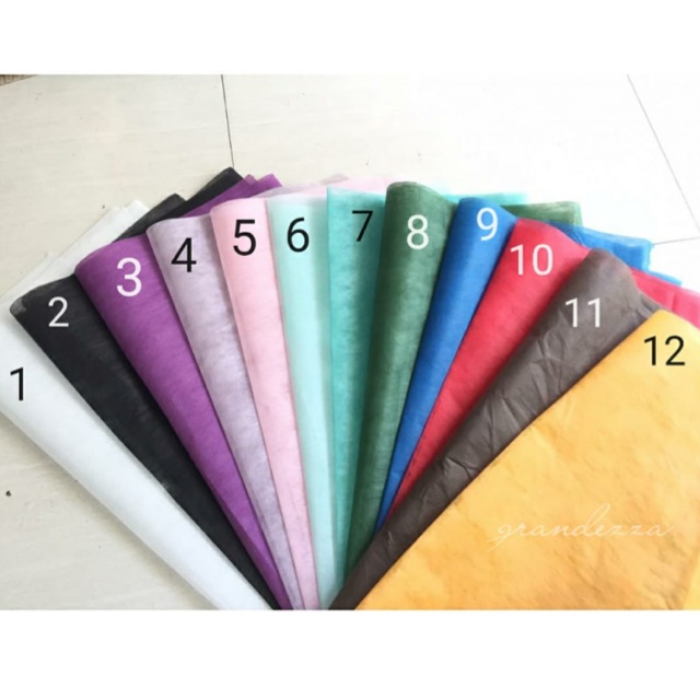 

KERTAS TISSUE BASIC 100 x 60CM FLOWER WRAPPING BUNGKUS BUNGA
