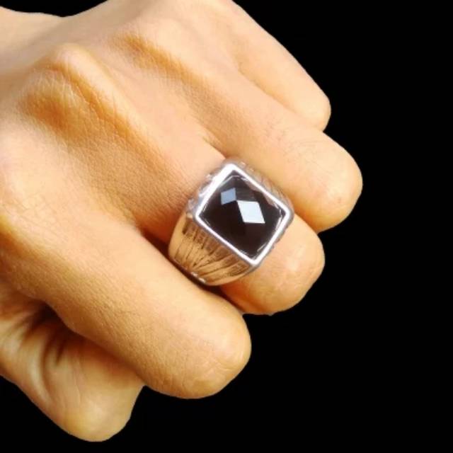 Cincin Pria Black Onyx Stone Emerald