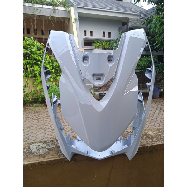 Cover tameng Panel Body depan Beat new led Dealuxe Beat Street  2021 K1A putih original