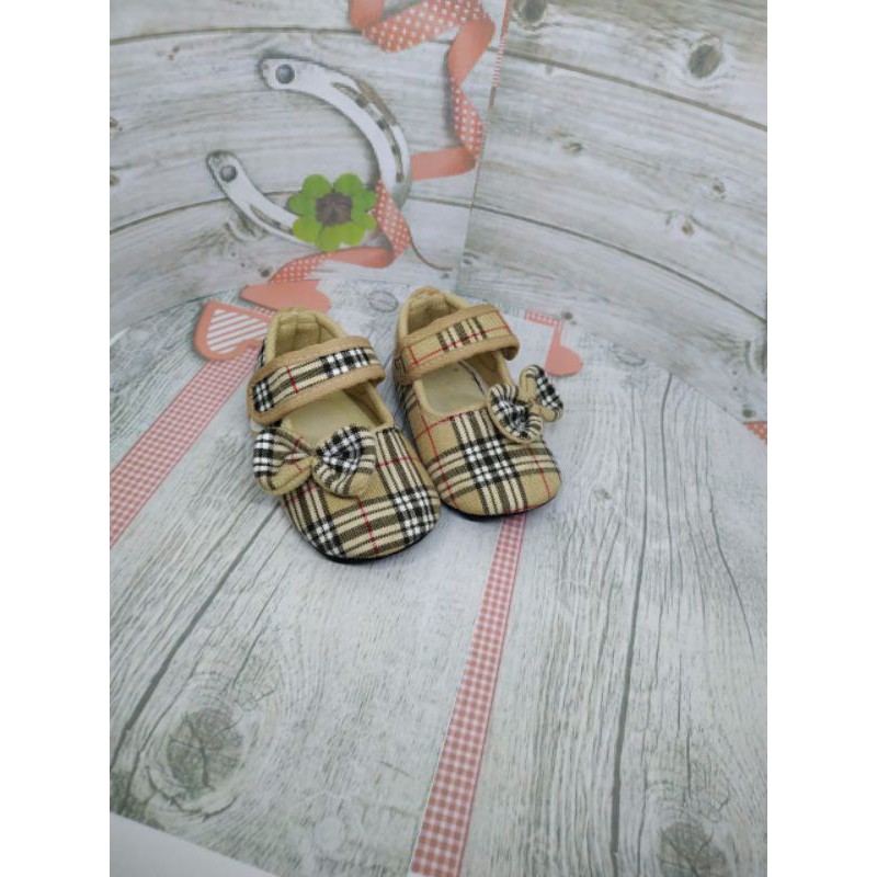 SEPATU FLAT BAYI ANAK PEREMPUAN KOTAK ²
