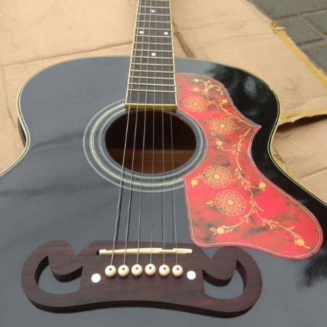 Gitar akustik elektrik model gibson j200 lc tuner