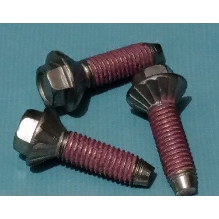 Baut Segitiga Mesin Cuci Samsung Front Loading WF0702NCE DLL