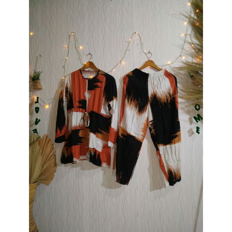 ONE SET PAJAMAS JUMBO