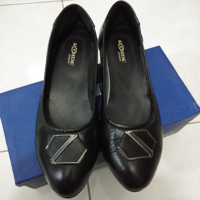 Sepatu Wanita Rohde (preloved)