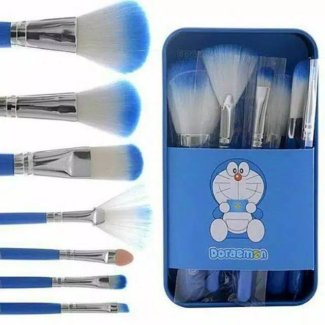 Brush kaleng doremon , kuas makeup doraemon , set alat makeup , kuas kosmetik ,  kuas rias