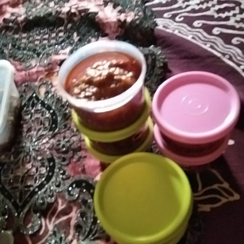 

sambel terasi dan ga pake terasi ya say,12000