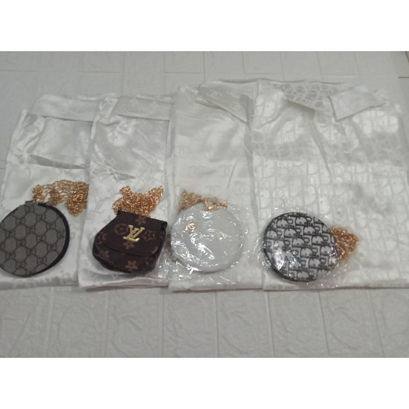 Kemeja wanita satin tangan panjang impor printing DR LV GC CH free tas rantai As6631-Putih