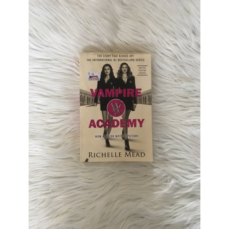 Vampire Academy Novel Import Preloved
