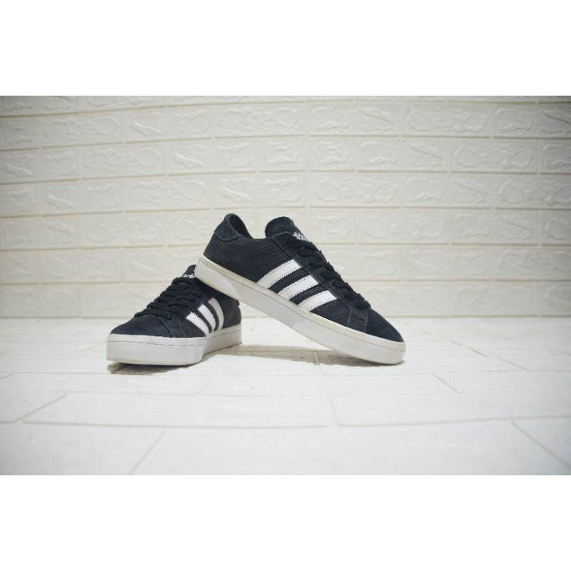 Adidas Court Vantage