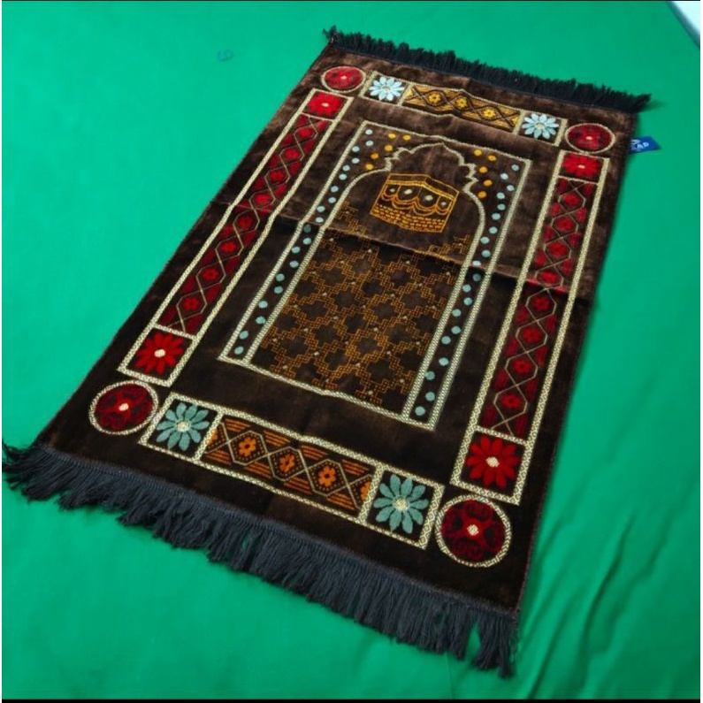 sajadah turki premium / sajadah Turki tebal / sajadah tutki dewasa / sajadah Turki ukuran 70 x 110 c